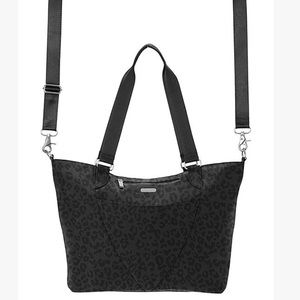 NWOT Baggallini Black Cheetah Print Avenue Tote